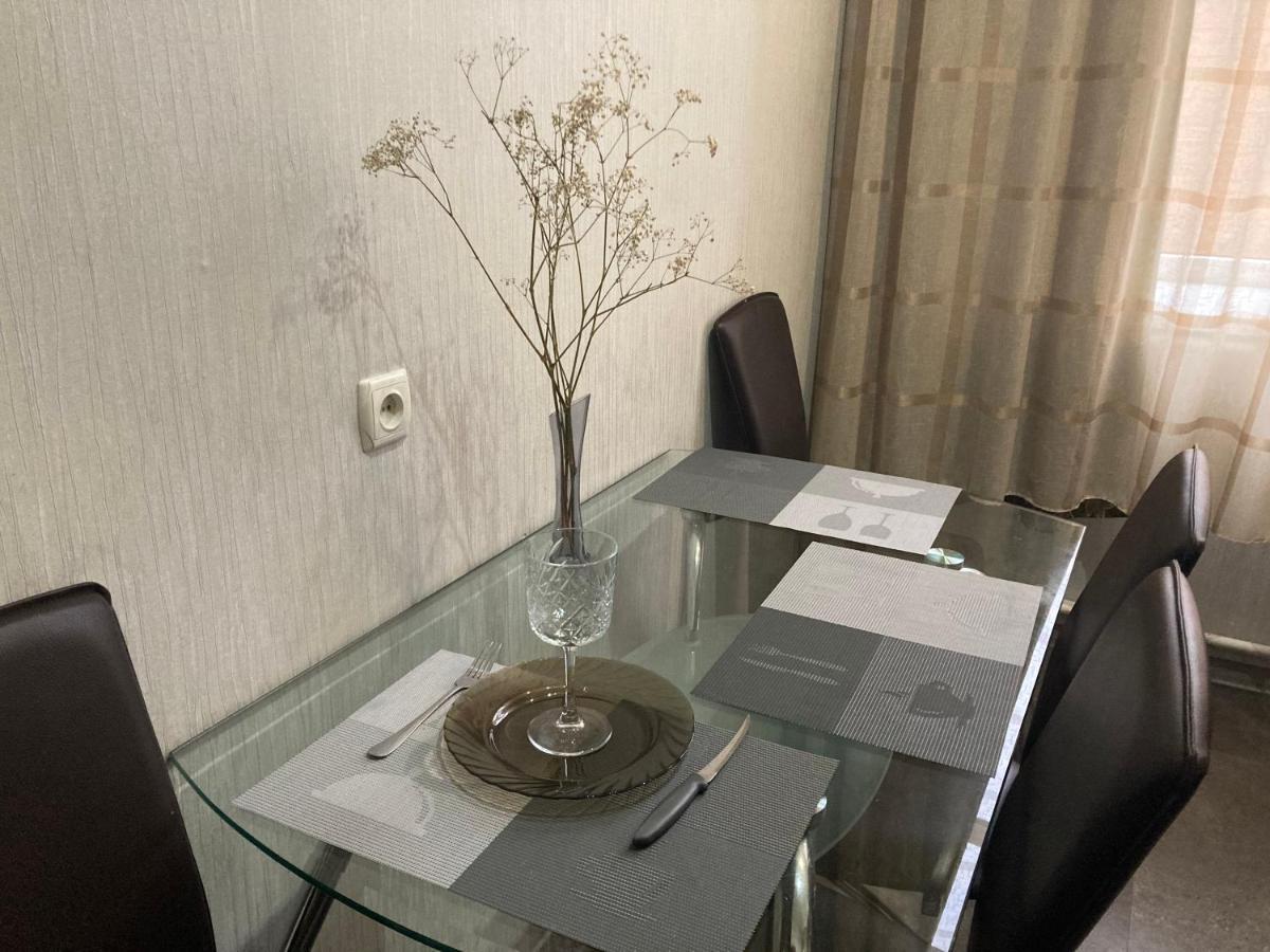 Apartment Sobornaya 54 Vinnytsia Exterior foto